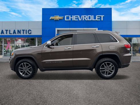 Used 2019 Jeep Grand Cherokee Limited image 3