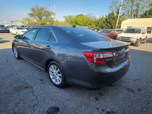 Used 2012 Toyota Camry XLE FWD image 5