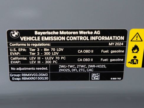 Used 2024 BMW M2 w/ Lighting Package RWD image 35