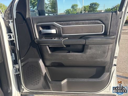 Used 2024 RAM 3500 Big Horn AWD/4WD image 45