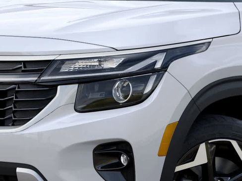 New 2026 Kia Seltos EX image 10