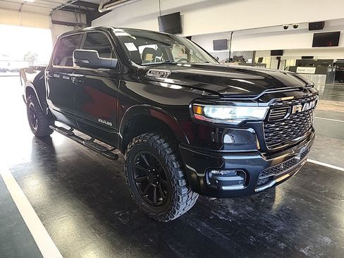 Used 2025 RAM 1500 Big Horn AWD/4WD image 2