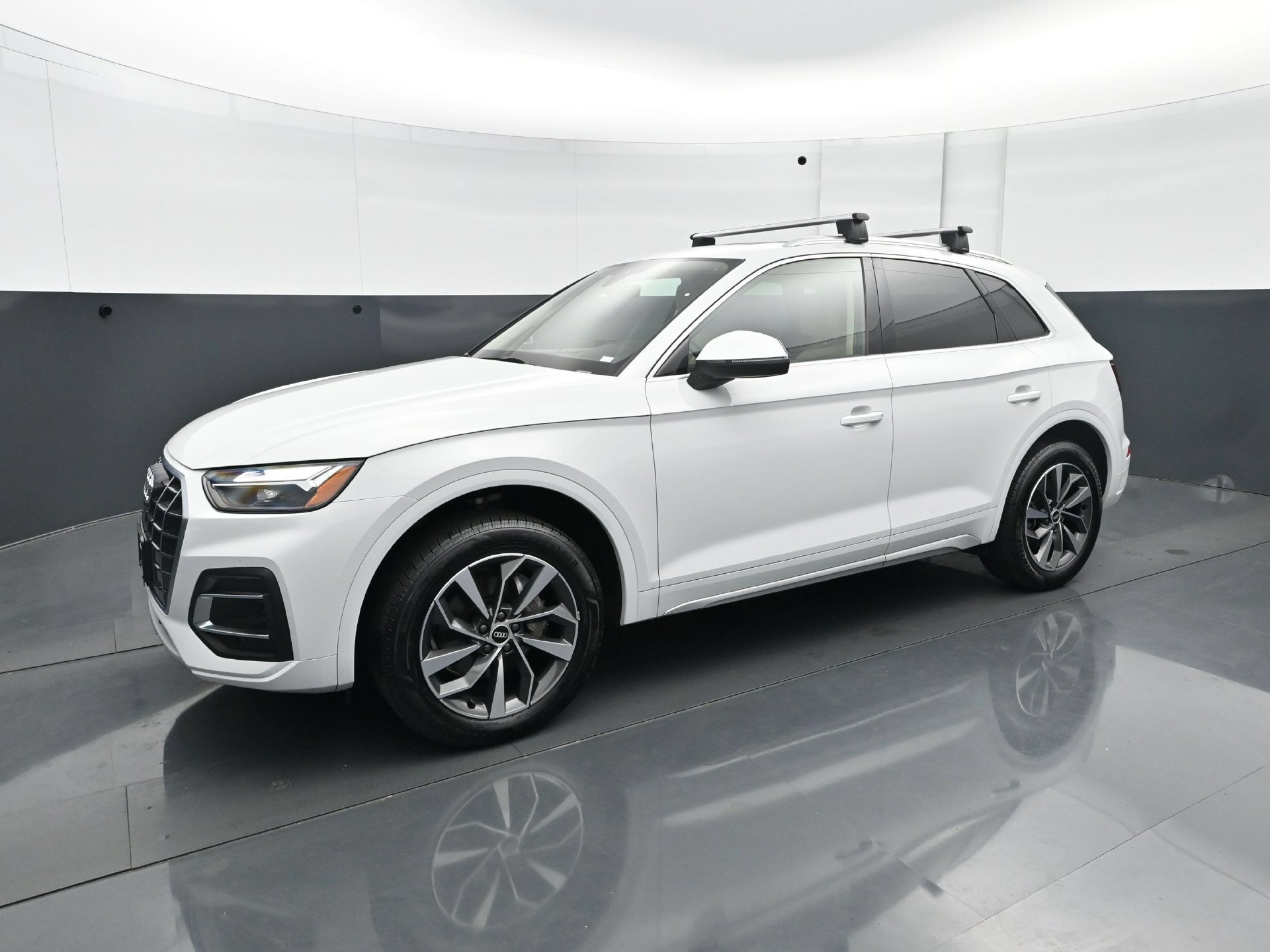 Used 2021 Audi Q5 2.0T Premium Plus AWD/4WD image 2