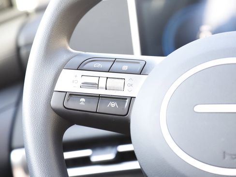 New 2026 Hyundai Tucson SEL image 18