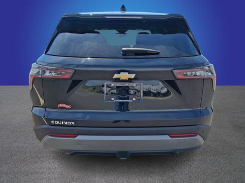 Used 2025 Chevrolet Equinox LT FWD image 5