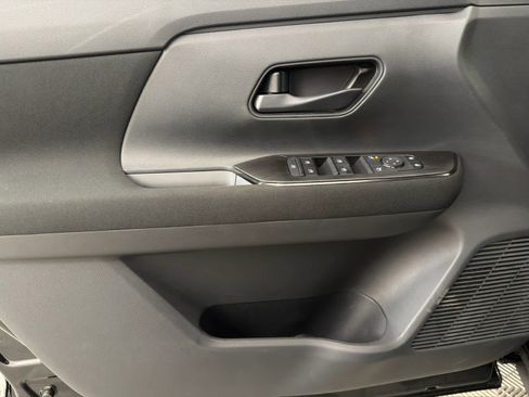 New 2026 Nissan Kicks S FWD image 22