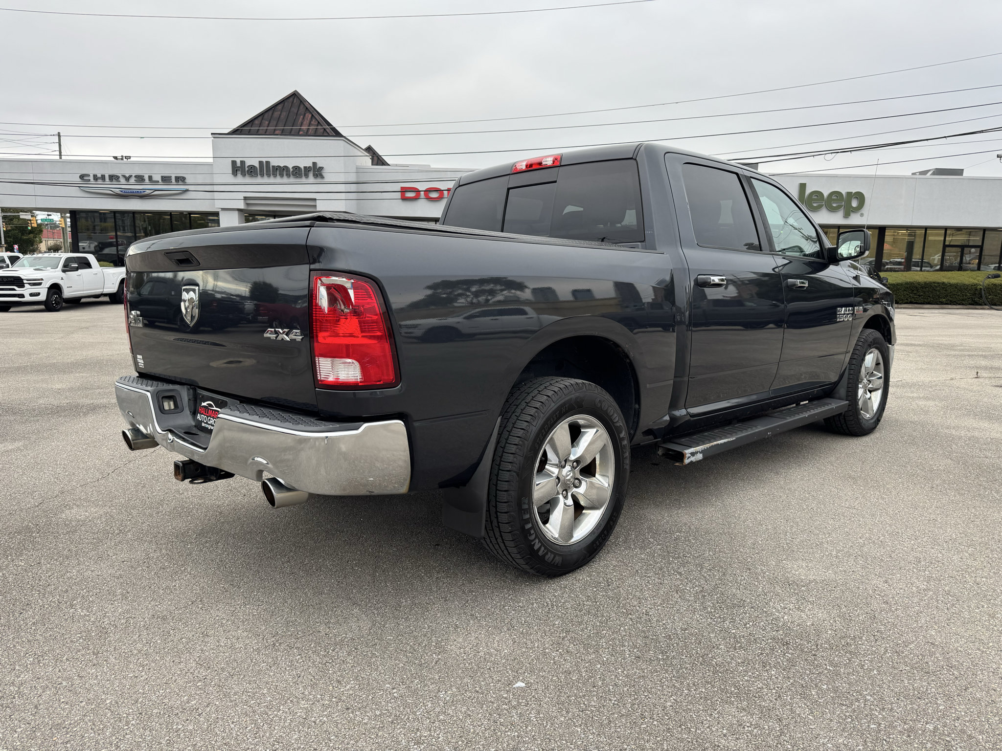 Used 2015 RAM 1500 Big Horn AWD/4WD image 5