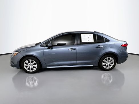 Used 2025 Toyota Corolla LE FWD image 6