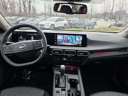 New 2026 Nissan Sentra SV FWD image 6