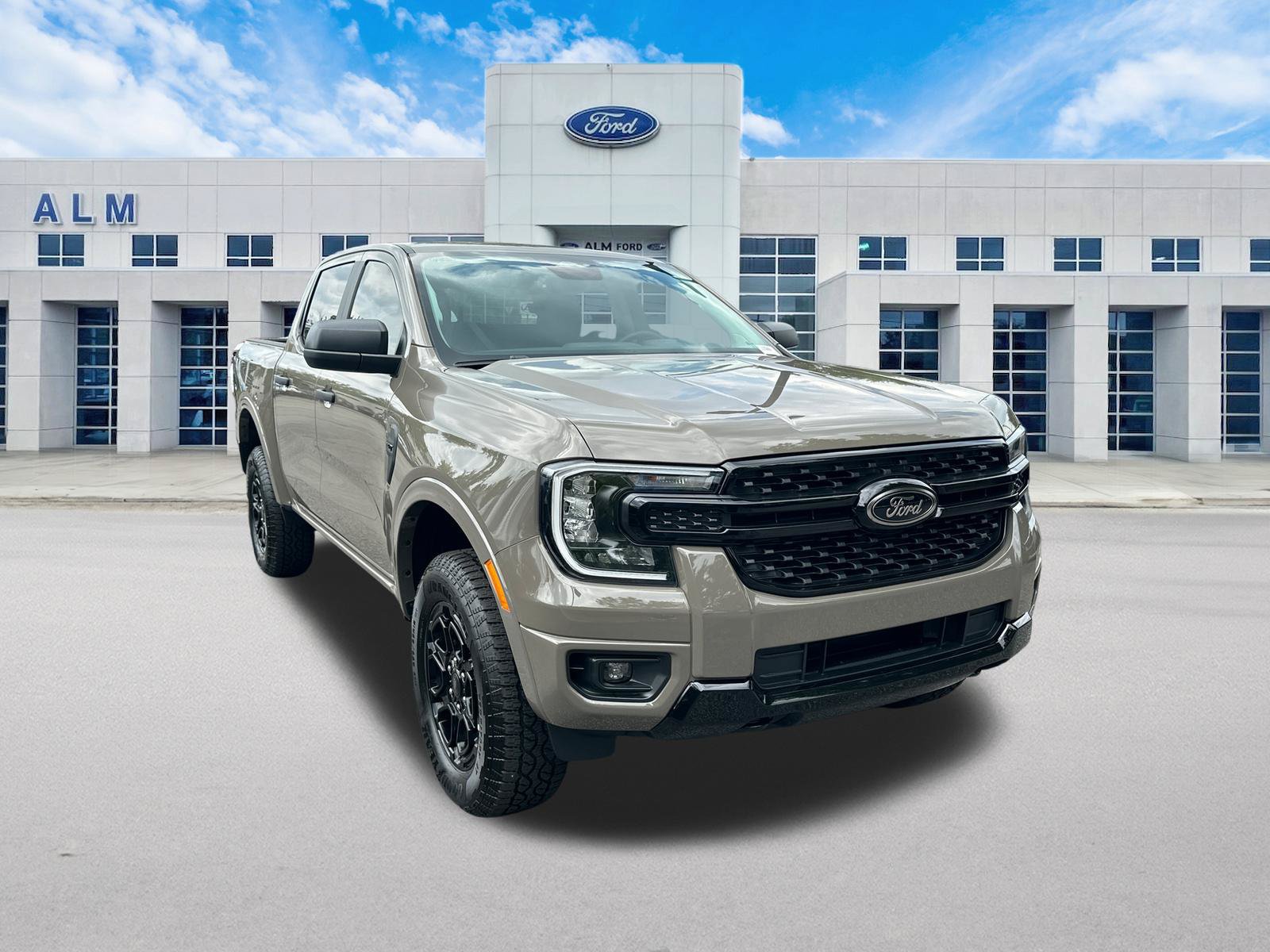 New 2026 Ford Ranger XLT w/ Equipment Group 301A High AWD/4WD image 4