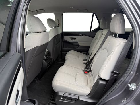 Certified 2023 Honda Pilot LX image 16