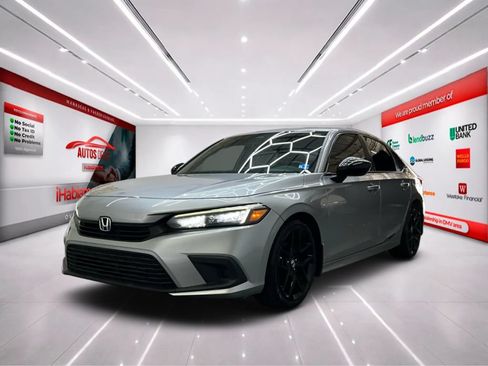 Used 2022 Honda Civic Sport image 3