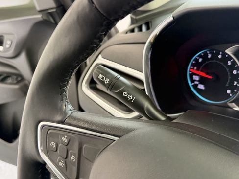 Used 2019 Chevrolet Equinox LT AWD/4WD image 17