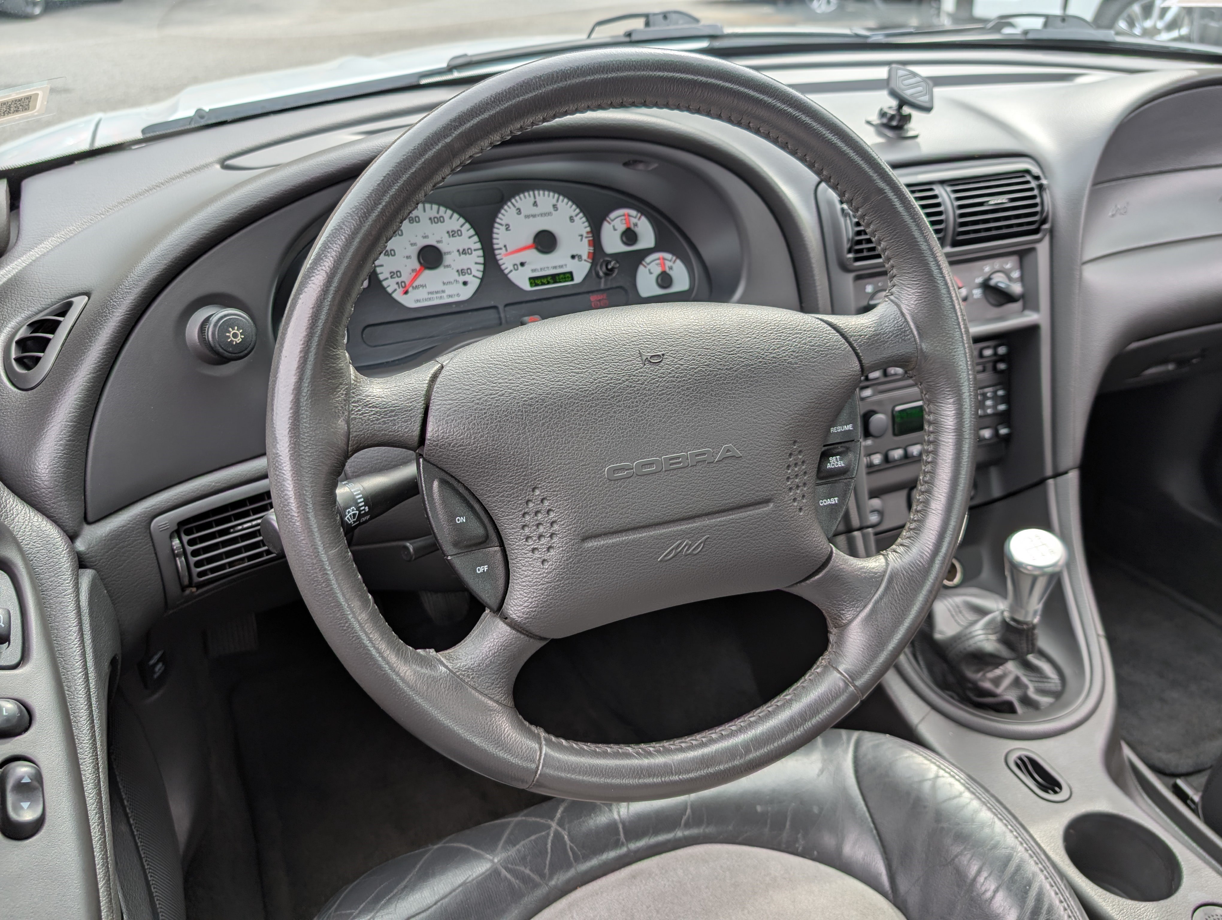 Used 2001 Ford Mustang Cobra RWD image 21