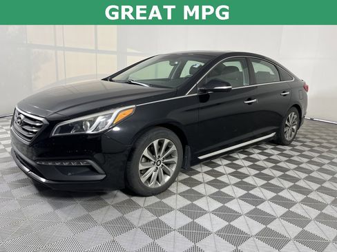 Used 2017 Hyundai Sonata Sport w/ Value Edition Package 02 image 3