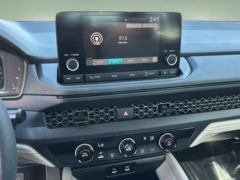 Used 2023 Honda Accord LX image 25