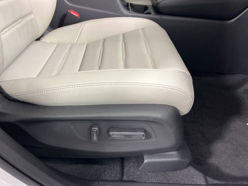 New 2026 Honda CR-V EX-L image 10