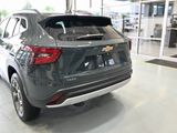 New 2025 Chevrolet Trax LT w/ LT Convenience Package image 6