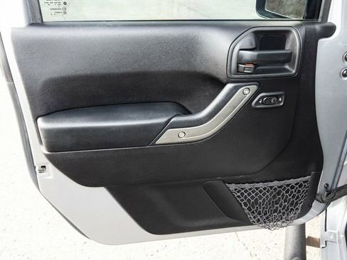 Used 2015 Jeep Wrangler Unlimited Sport w/ Quick Order Package 24S image 23