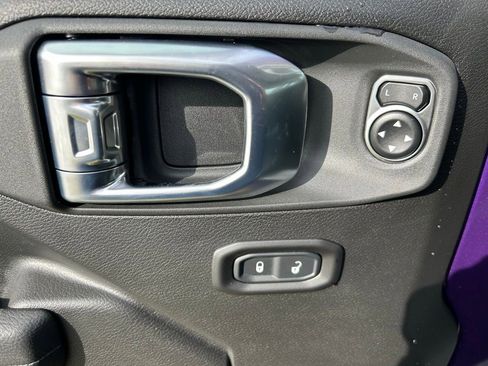 New 2026 Jeep Gladiator Sport image 11