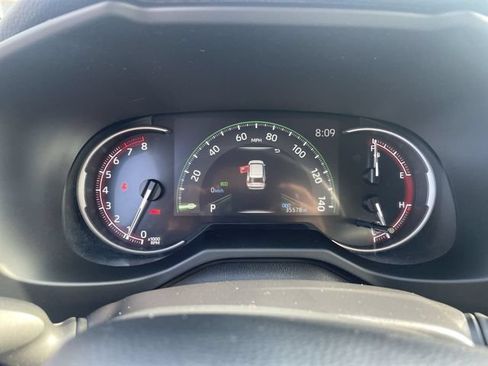 Used 2024 Toyota RAV4 LE AWD/4WD image 20