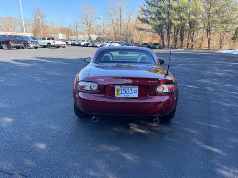 Used 2007 MAZDA MX-5 Miata Grand Touring w/ Premium Pkg image 30