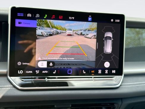 New 2026 Volkswagen Tiguan SE R-Line FWD image 22