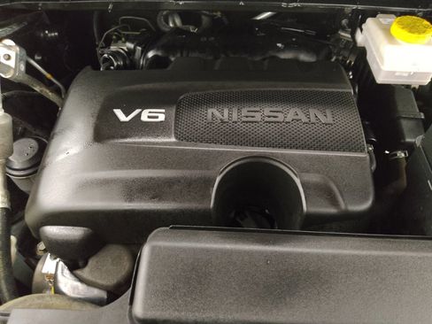 Used 2022 Nissan Pathfinder SL AWD/4WD image 30