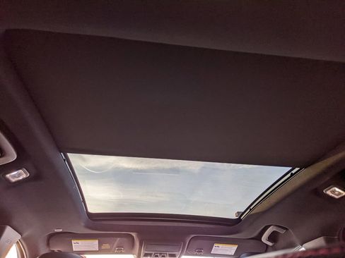 Used 2025 Ford Escape ST-Line Select w/ Tech Pack #1 image 13