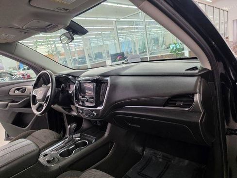Used 2020 Chevrolet Traverse LS w/ LPO, Floor Liner Package FWD image 14