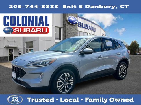 Used 2022 Ford Escape SEL w/ Technology Package AWD/4WD image 1