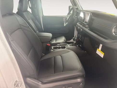 New 2027 Jeep Wrangler Unlimited Sahara AWD/4WD image 4