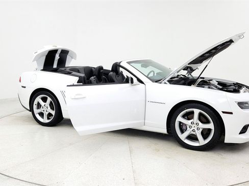 Used 2015 Chevrolet Camaro SS w/ RS Package RWD image 34