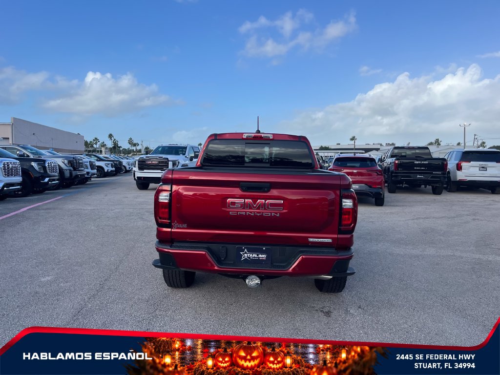 Used 2024 GMC Canyon Elevation w/ Elevation Premium Package AWD/4WD image 6