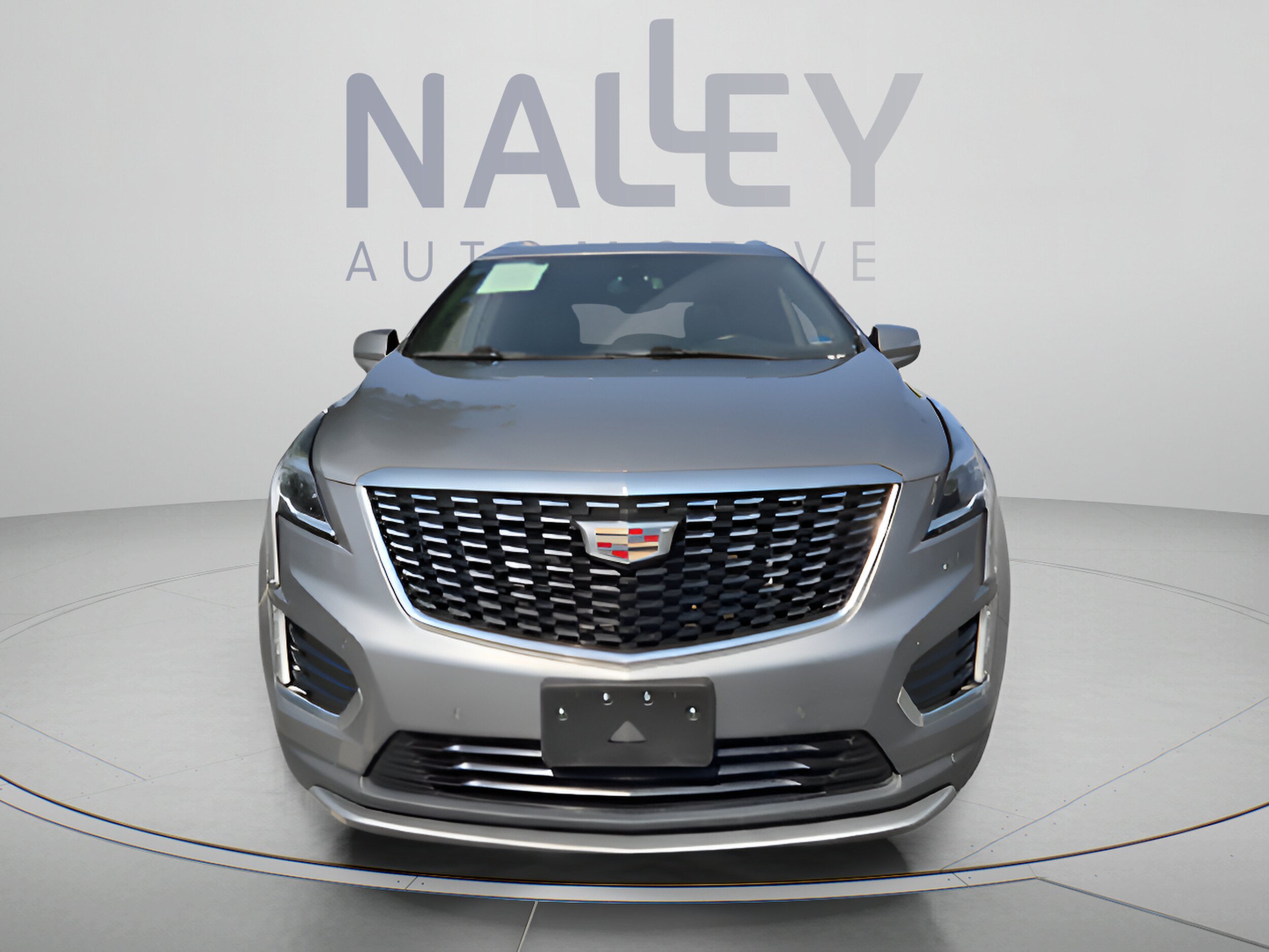 Used 2023 Cadillac XT5 Premium Luxury FWD image 8