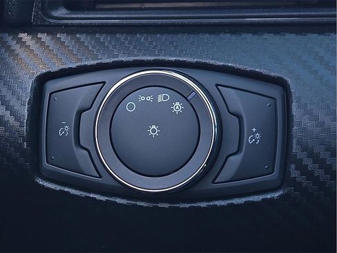 Used 2019 Ford Mustang Coupe w/ Black Accent Package image 17