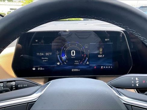 Used 2026 Chevrolet Equinox ACTIV w/ Safety and Technology Package FWD image 12