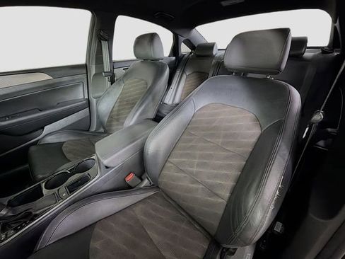 Used 2019 Hyundai Sonata Sport image 11