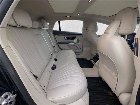 Certified 2023 Mercedes-Benz EQS 580 4MATIC Sedan image 17