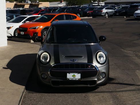Used 2017 MINI Cooper S image 15