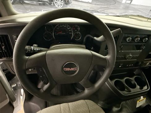 New 2026 GMC Savana 4500 w/ Driver Convenience Package image 6