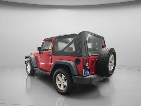 Used 2017 Jeep Wrangler Sport w/ Quick Order Package 24S AWD/4WD image 4