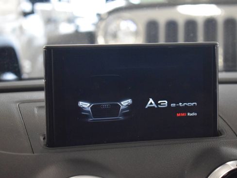 Used 2017 Audi A3 e-tron Premium image 46