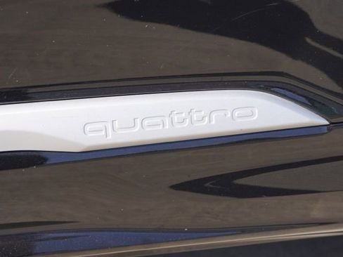 Used 2023 Audi Q7 3.0T Prestige w/ Prestige Package image 10