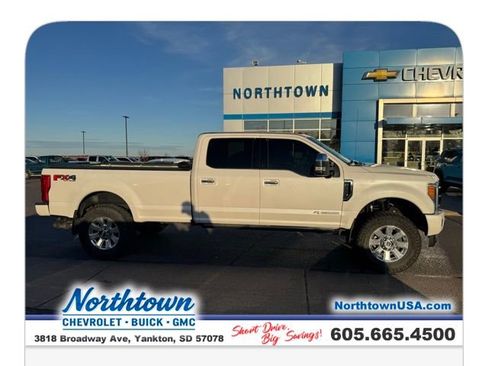 Used 2018 Ford F350 Platinum w/ Platinum Ultimate Package AWD/4WD image 33