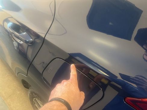 Used 2021 Kia Seltos EX image 4