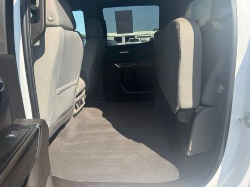 Used 2019 Chevrolet Silverado 1500 LT Trail Boss w/ Bed Protection Package AWD/4WD image 21
