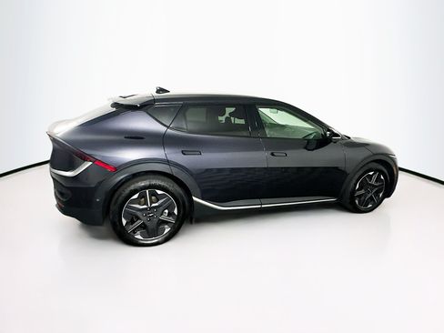 Used 2025 Kia EV6 Light w/ Light LR Technology Package RWD image 10