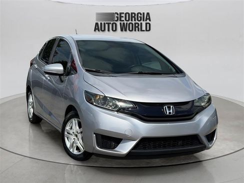Used 2017 Honda Fit LX image 2