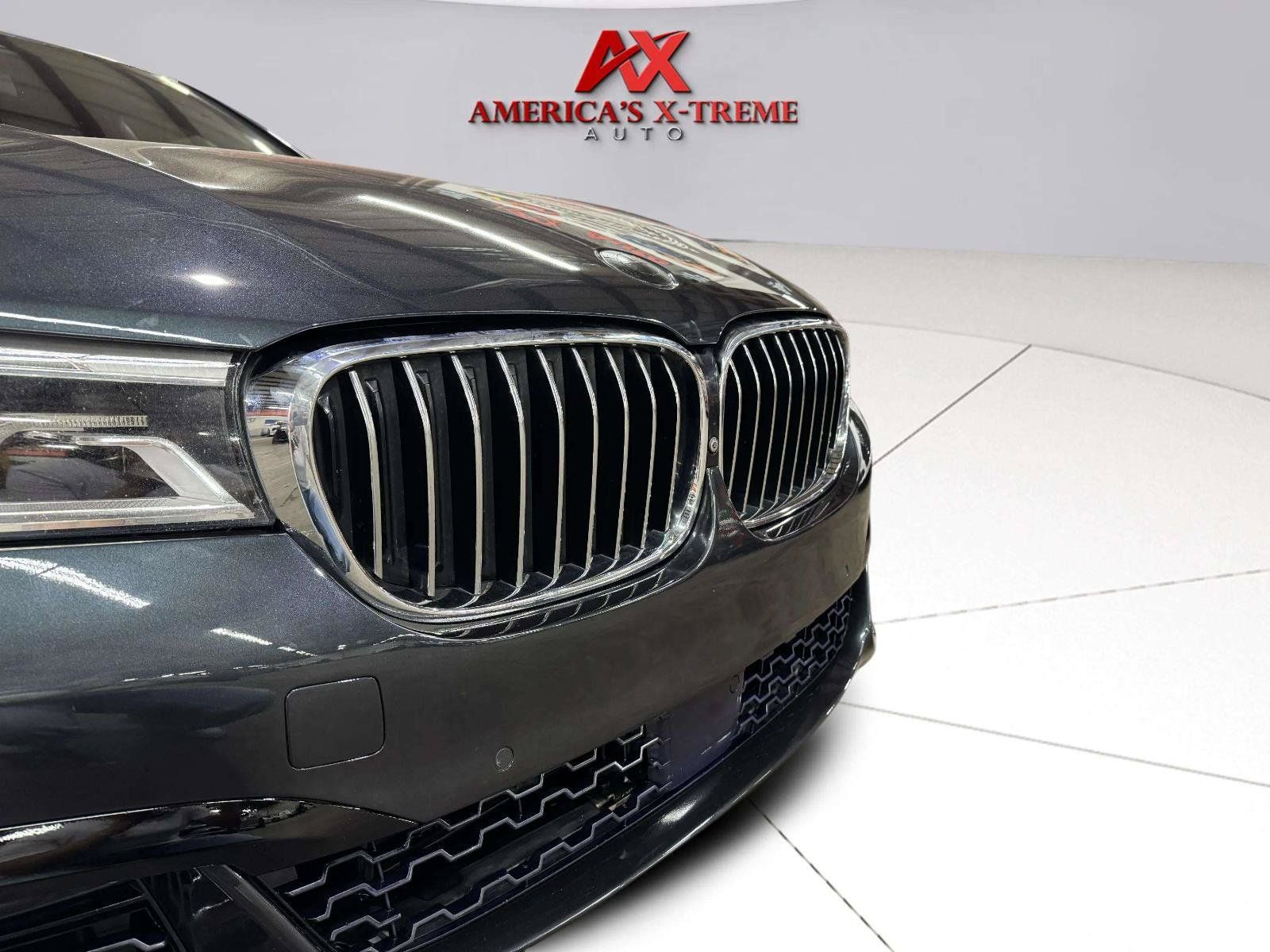 Used 2016 BMW 750i RWD image 9